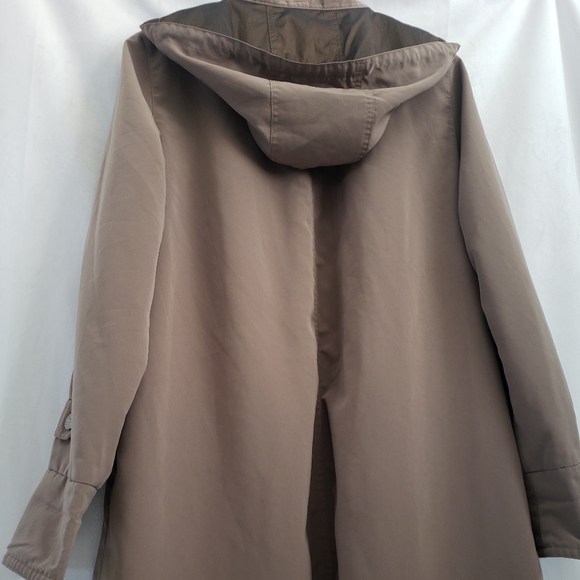 ✴✴ Gallery Women's Snap/Zip Front, Hooded Rain Coat - Picture 2 of 7